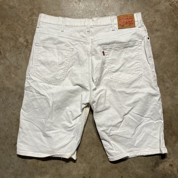 Vintage 2000s Levi's 569 White Denim Jorts Jean Shorts 38x12 - Picture 2 of 3
